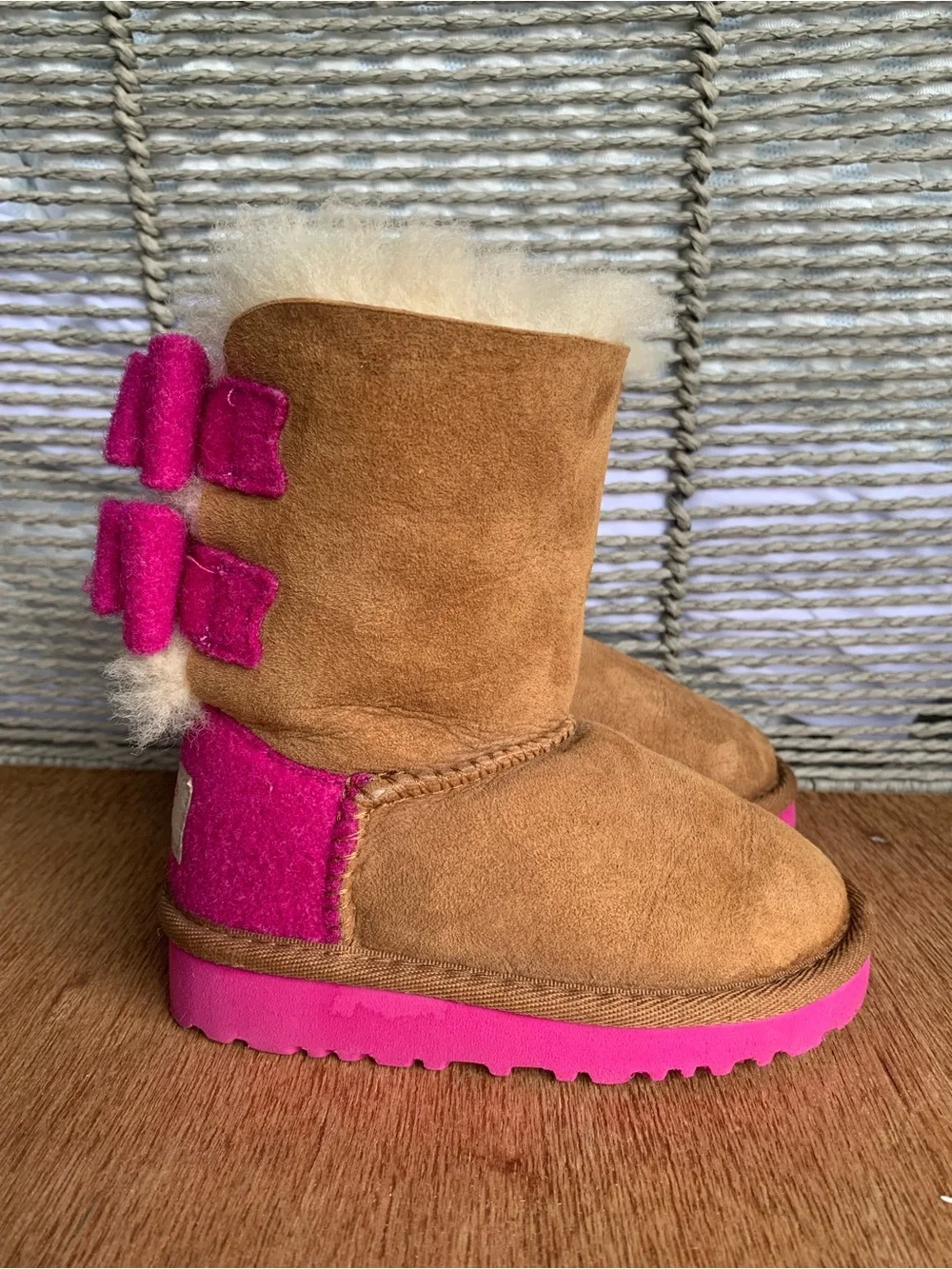 UGG Toddler Bailey Bow ll Chestnut Hot Pink Boots Size 6